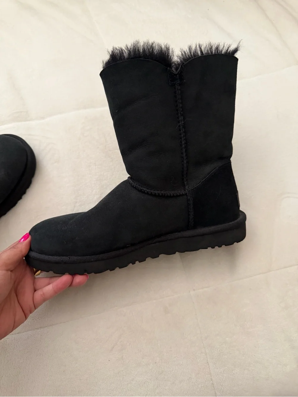 UGG Bailey Button II Boots, 8 - Picture 5 of 10